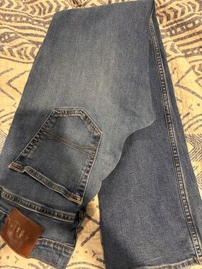 Hollister Men's Medium Blue Bootcut Jeans